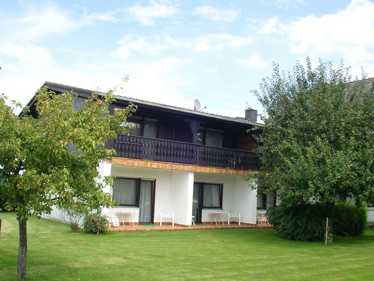 Cafe Best Gaestezimmer Bullau Εξωτερικό φωτογραφία